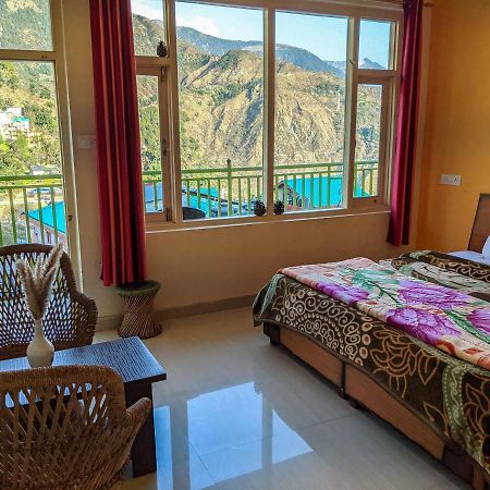 Golden View B&B ダラムシャーラー エクステリア 写真