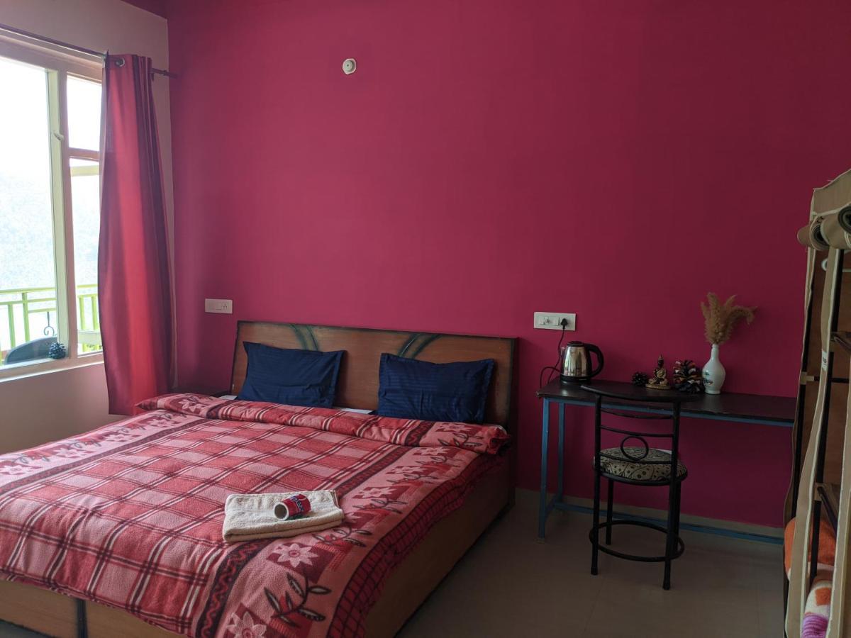 Golden View B&B ダラムシャーラー エクステリア 写真