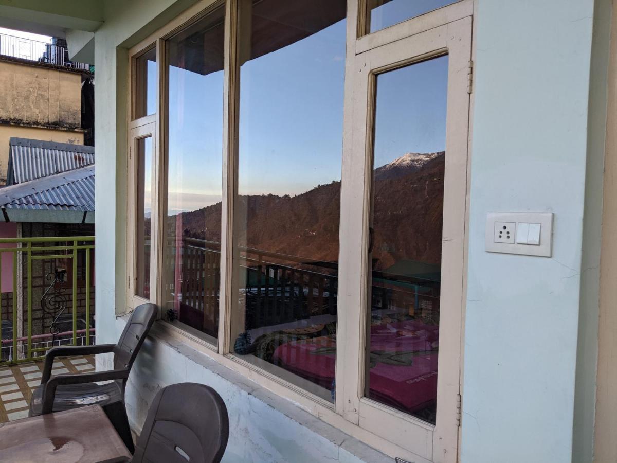 Golden View B&B ダラムシャーラー エクステリア 写真