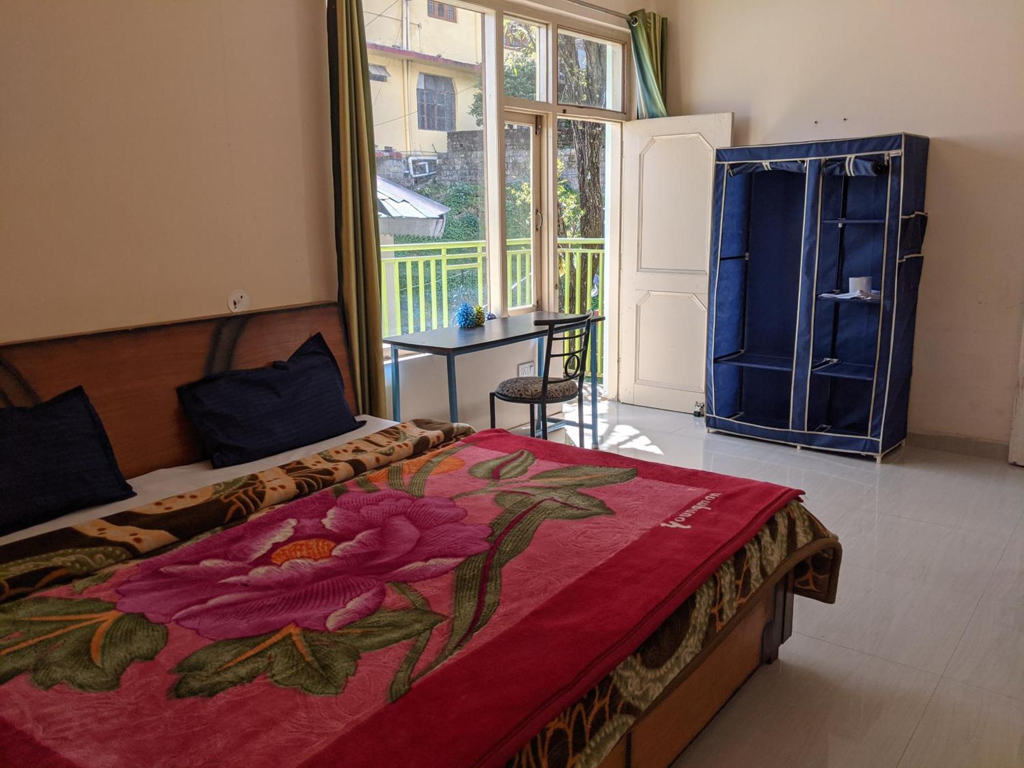 Golden View B&B ダラムシャーラー 部屋 写真